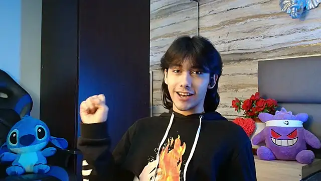 Snapshot of Lovers_21 chatting on February 20, 3:58 am Lovers 21 online show from February 20, 3:58 am