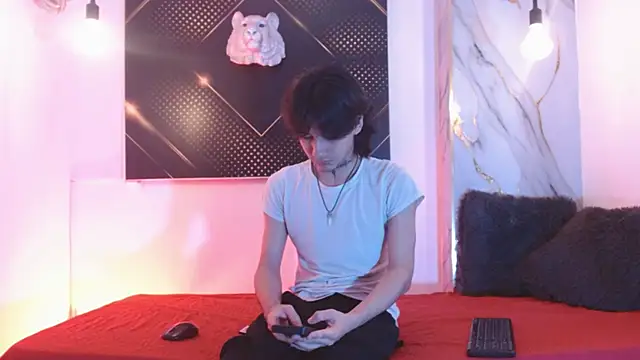 Snapshot of Lovers_21 chatting on February 27, 11:26 pm Lovers 21 online show from February 27, 11:26 pm