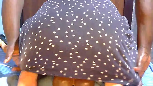 SpiceySnack online show from February 21, 4:31 pm