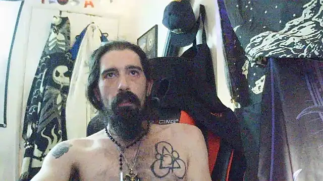 Neekaleek89 online show from February 27, 5:13 pm