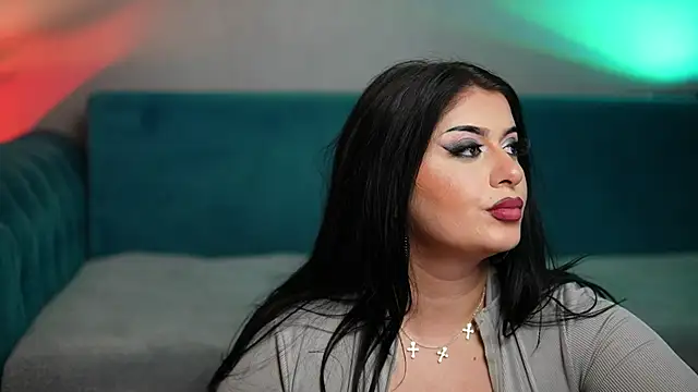 Snapshot of KarlaJai chatting on October 15, 4:44 am KarlaJai online show from October 15, 4:44 am