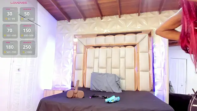 Sarah Adamss online show from March 19, 12:38 pm