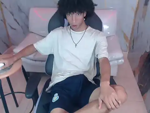 xion ez online show from November 11, 8:25 pm