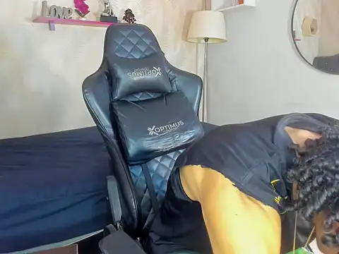 xion ez online show from November 13, 7:18 pm