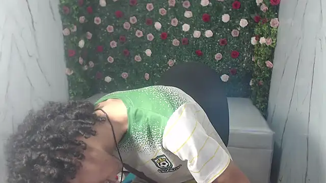 xion ez online show from October 31, 8:49 pm