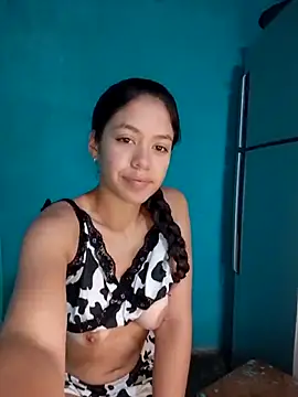 fabulousgirl online show from October 25, 6:45 am