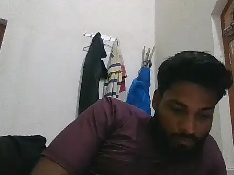 Snapshot of Raw12499 chatting on October 26, 4:07 pm Raw12499 online show from October 26, 4:07 pm