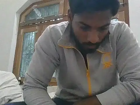 Snapshot of Raw12499 chatting on November 28, 4:01 am Raw12499 online show from November 28, 4:01 am