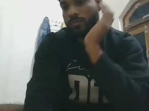 Snapshot of Raw12499 chatting on November 19, 2:39 pm Raw12499 online show from November 19, 2:39 pm