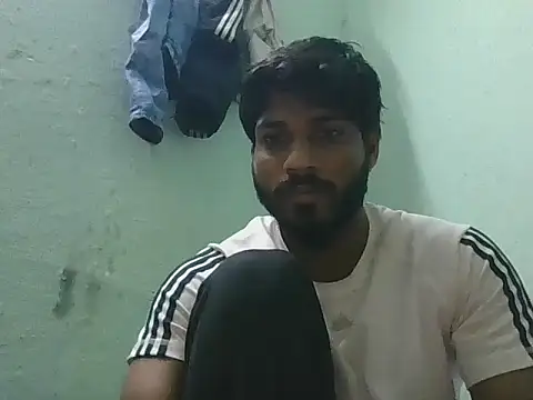 Snapshot of Raw12499 chatting on October 1, 7:46 am Raw12499 online show from October 1, 7:46 am