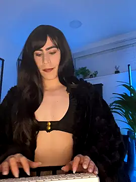 emilycolte online show from November 29, 2:12 am