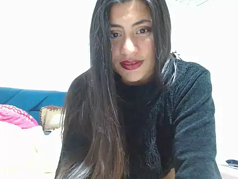 Snapshot of Maira_Diaz chatting on October 7, 3:13 pm Maira Diaz online show from October 7, 3:13 pm