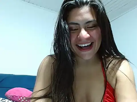 Snapshot of Maira_Diaz chatting on October 29, 2:16 pm Maira Diaz online show from October 29, 2:16 pm