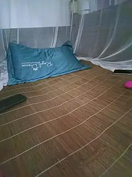 Snapshot of Lazzikaka chatting on October 16, 7:00 pm Lazzikaka online show from October 16, 7:00 pm