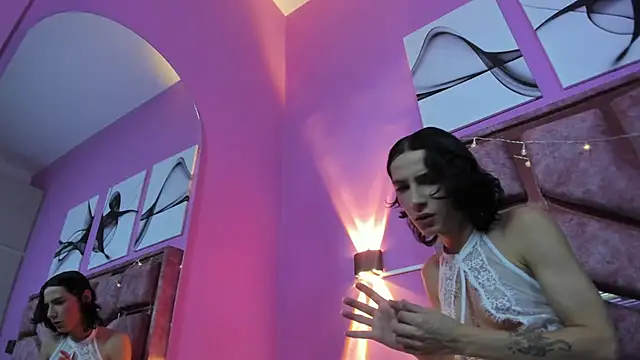 Snapshot of samantaa_liov chatting on November 25, 7:47 pm samantaa liov online show from November 25, 7:47 pm