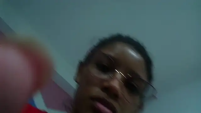adisson petite1 online show from October 14, 5:24 pm