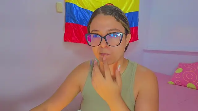 katiaa lovv online show from June 3, 2:33 pm