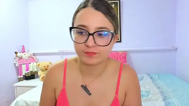 katiaa lovv online show from November 14, 3:05 pm