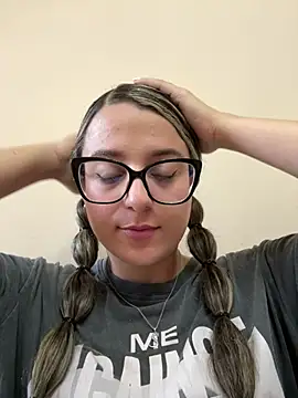 katiaa lovv online show from January 12, 4:47 pm