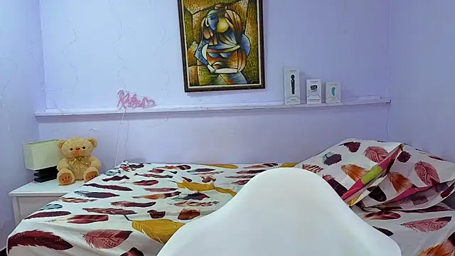 katiaa lovv online show from October 21, 7:35 pm