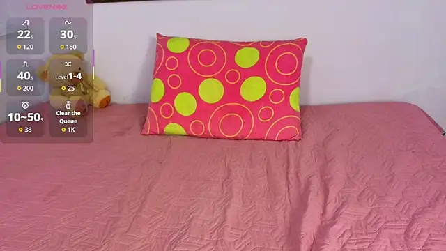 katiaa lovv online show from February 7, 12:18 am