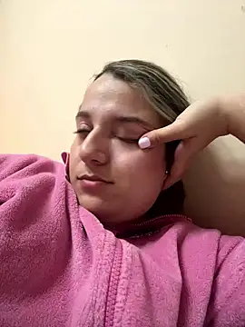 katiaa lovv online show from January 10, 8:37 pm