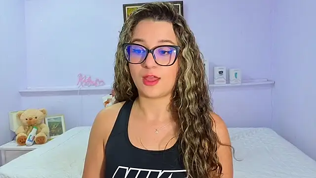 katiaa lovv online show from October 7, 11:44 am