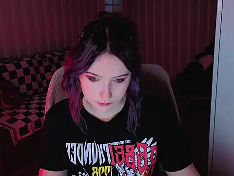 violet-siren-x online show from May 11, 6:48 am