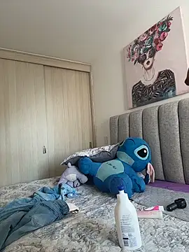 itsdanividarte online show from November 8, 9:07 pm