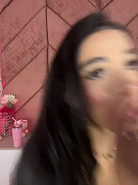 ChloeRosses online show from February 9, 4:54 am