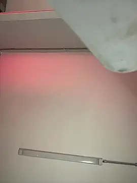 ChloeRosses online show from February 7, 6:32 am