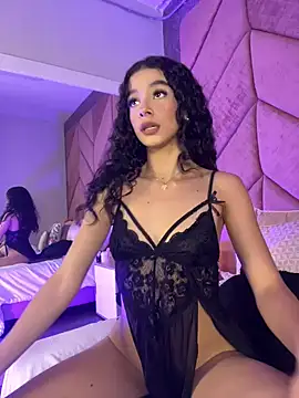 ChloeRosses online show from March 8, 2:37 am