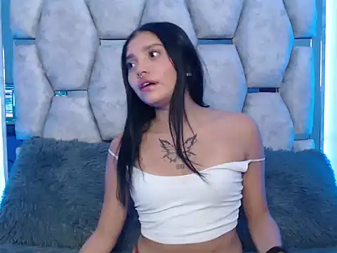 AnalyMilles online show from October 18, 10:28 am