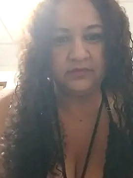 Snapshot of MEYBELLATINA chatting on September 29, 10:15 pm MEYBELLATINA online show from September 29, 10:15 pm