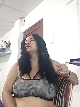 MEYBELLATINA online show from February 16, 9:13 pm