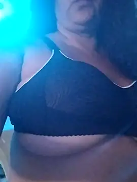 MEYBELLATINA online show from April 23, 9:38 pm