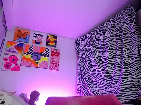 Nahomyyy online show from December 4, 10:47 am