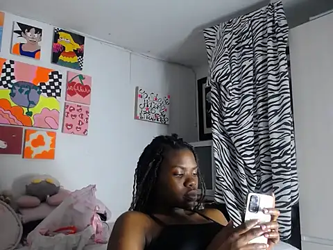 Nahomyyy online show from November 25, 10:43 pm