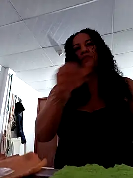 ANTHONYHOTT69 online show from December 20, 10:23 pm