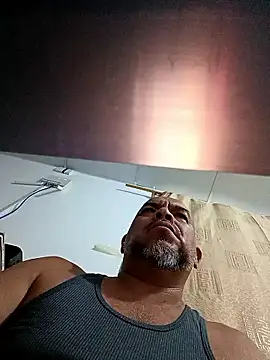 ANTHONYHOTT69 online show from January 8, 10:16 pm