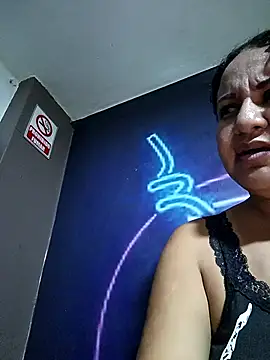 ANTHONYHOTT69 online show from March 14, 1:00 am