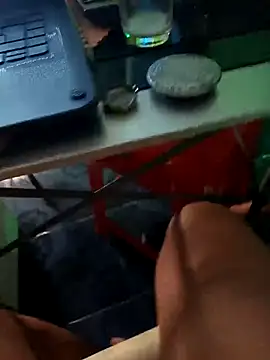 ANTHONYHOTT69 online show from March 21, 12:01 am