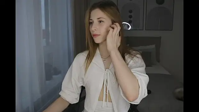 Snapshot of magnificent_Destiny chatting on November 11, 11:38 am magnificent Destiny online show from November 11, 11:38 am