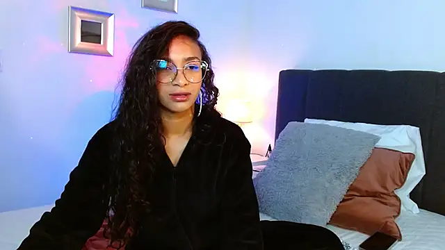 SashaBowei online show from November 30, 1:39 am