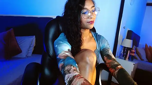 SashaBowei online show from November 8, 2:04 am