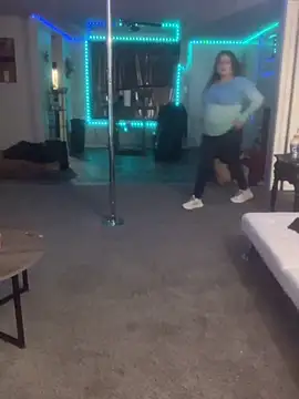 Snapshot of BuzzBunni69 chatting on December 3, 7:24 pm BuzzBunni69 online show from December 3, 7:24 pm