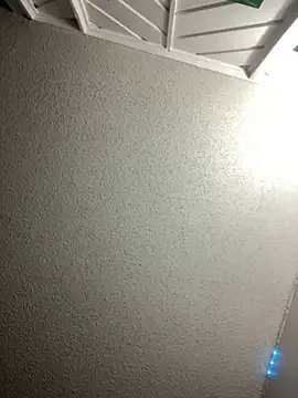 Snapshot of BuzzBunni69 chatting on November 21, 1:54 pm BuzzBunni69 online show from November 21, 1:54 pm