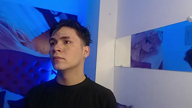 Aaron Foxxx online show from November 19, 12:16 pm