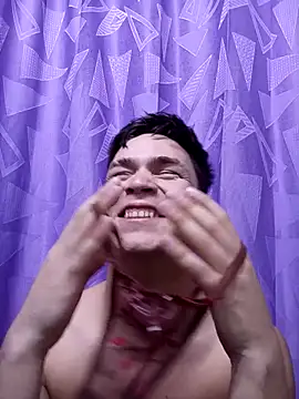 Snapshot of Aaron_Foxxx chatting on September 28, 12:50 am Aaron Foxxx online show from September 28, 12:50 am
