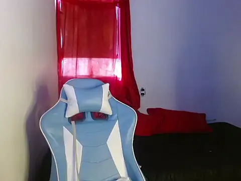 kiyusweetcrazy online show from October 19, 5:59 pm